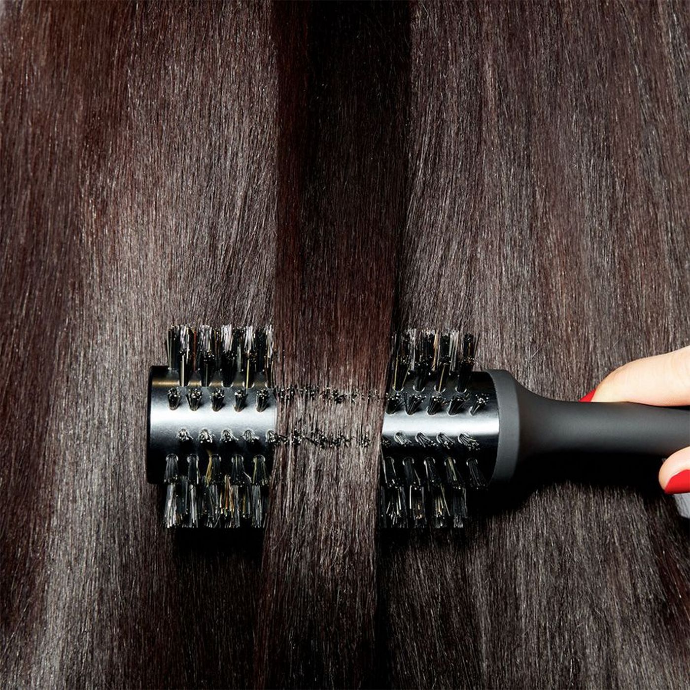 Brosse Ronde Poils Naturels T2 The Smoother - Rendu lisse et maîtrisé