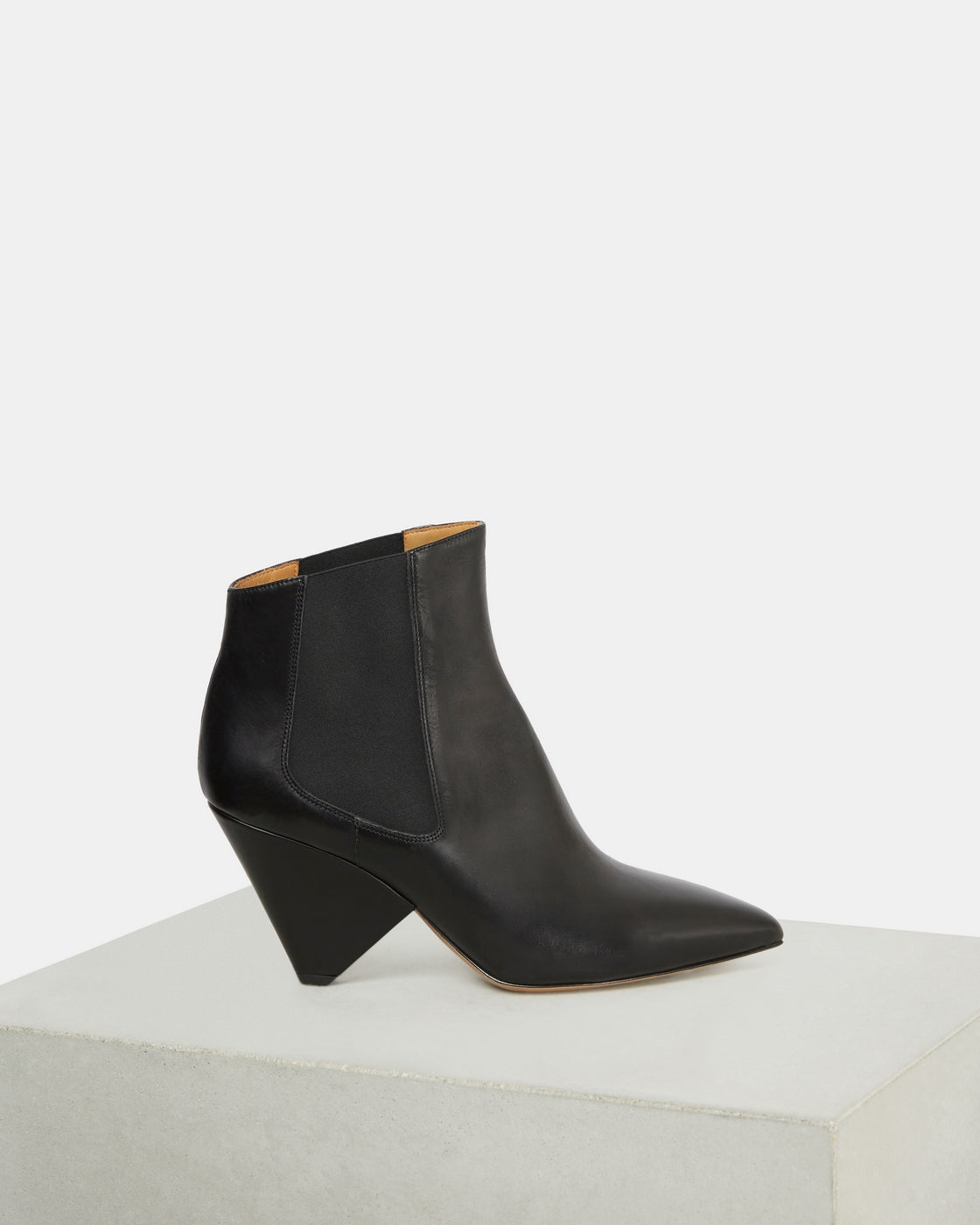 Boots Lashby - Black