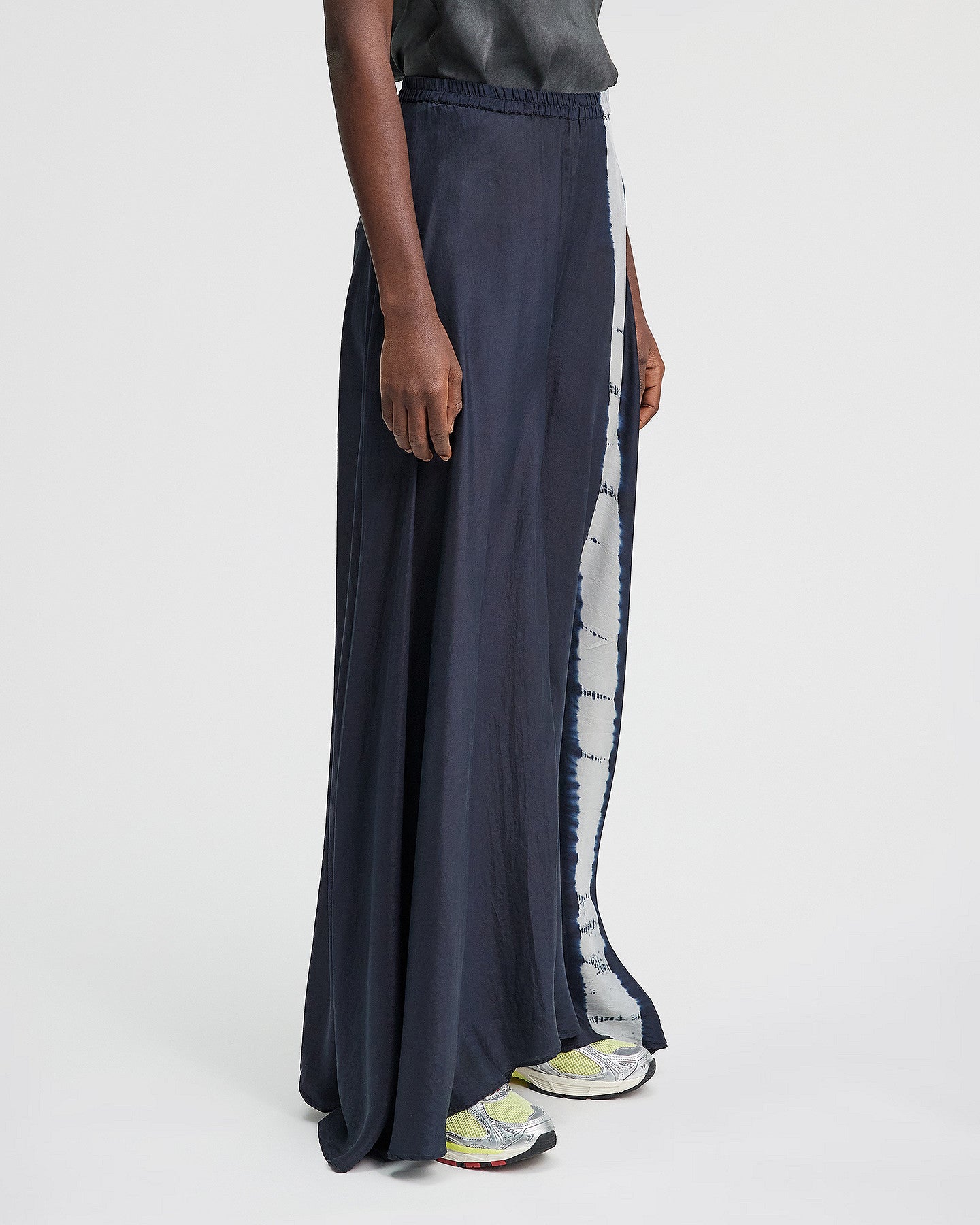 LE PANTALON LUSSION NOIR | MES DEMOISELLES PARIS