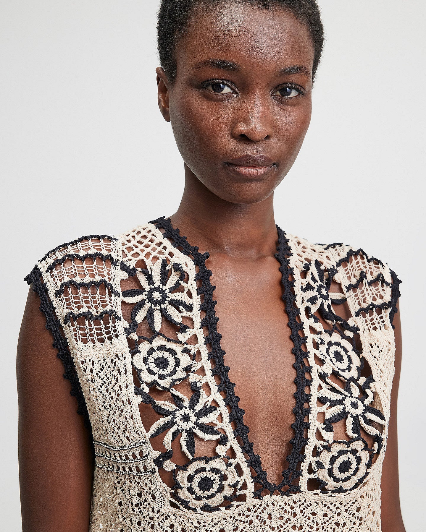 LE SWEATER MONDIE NOIR  | MES DEMOISELLES PARIS